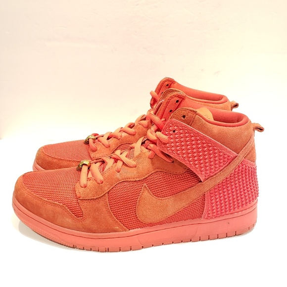nike dunks red october